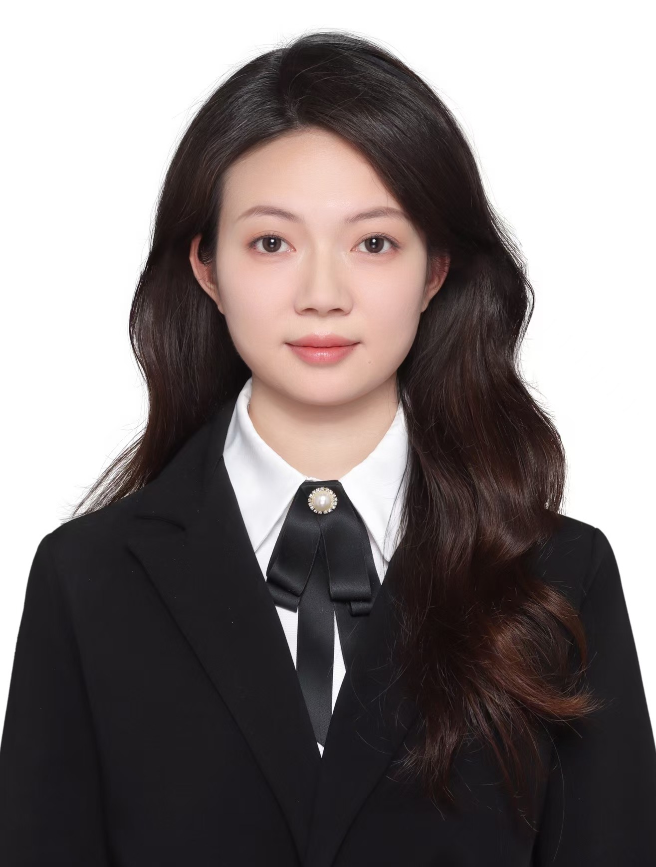 任紫祎 证件照(1).jpg 任紫祎 证件照(1).jpg